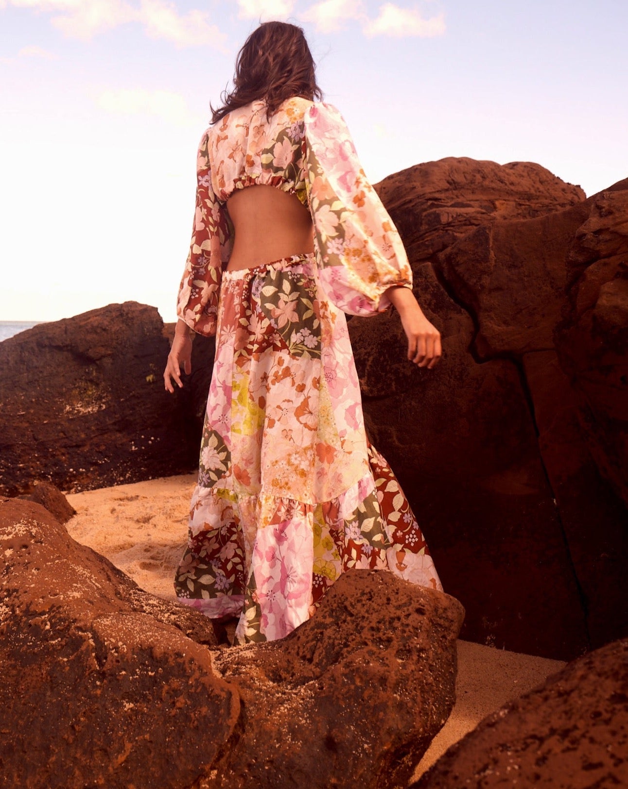 Ladies backless printed linen dress